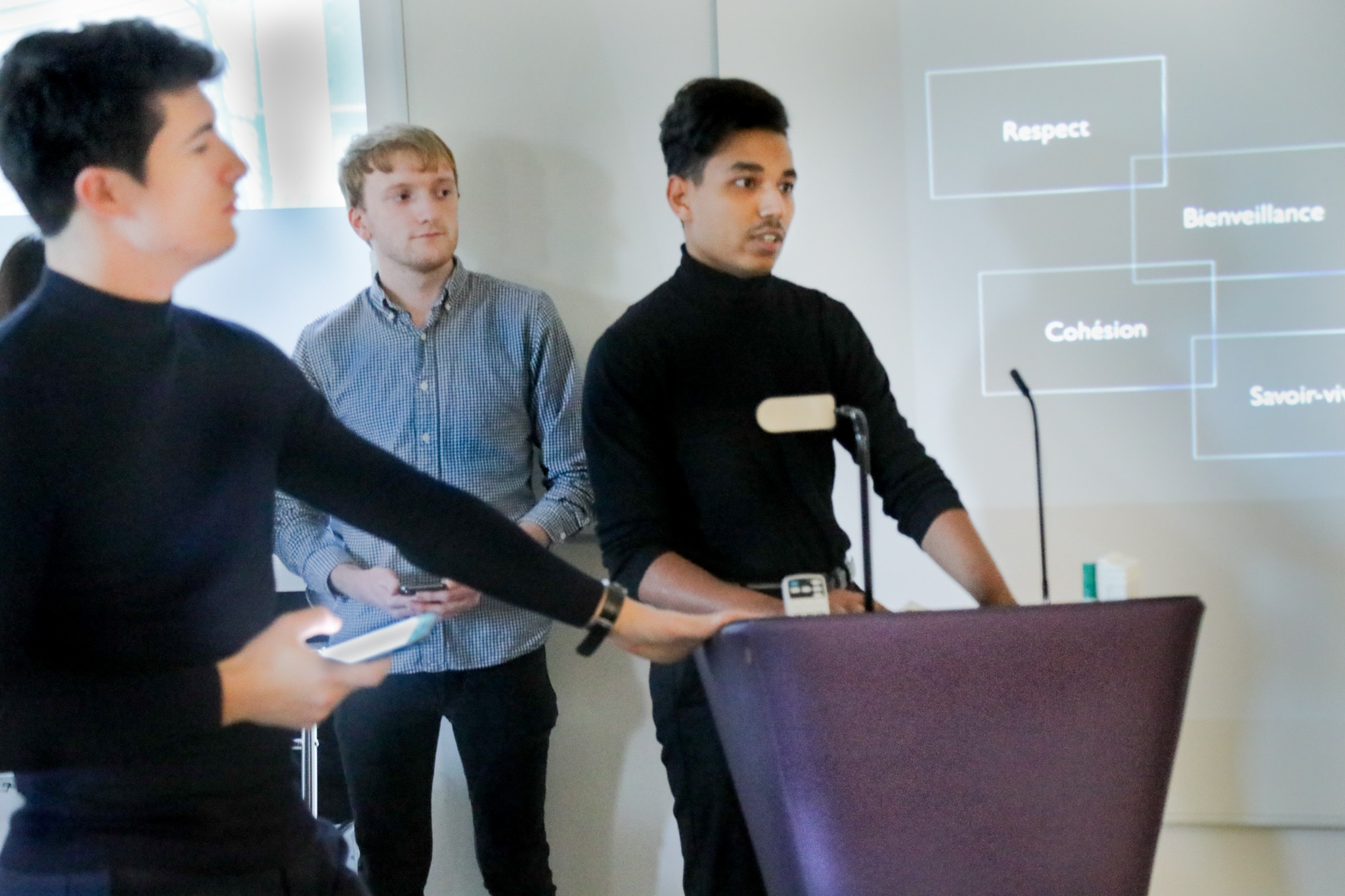 Présentation des projets étudiants Séminaire Allianz Présentation des projets étudiants Séminaire Allianz